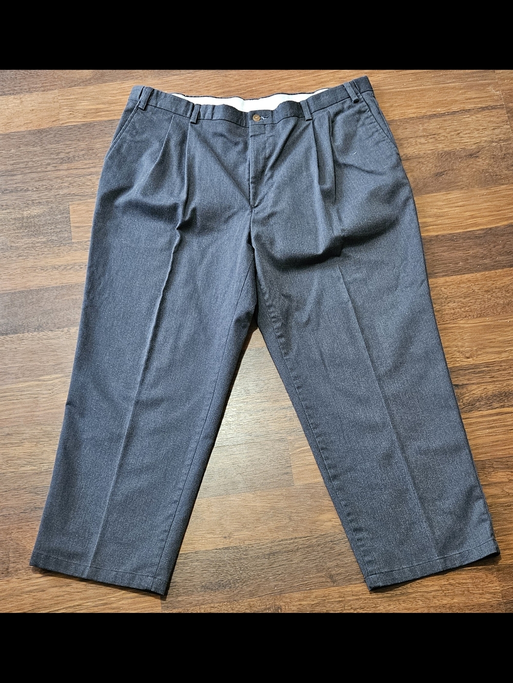 FARAH mens dress pants SIZE 43x28 COLOR GREY